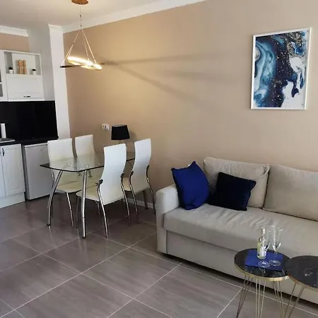 Apartment Stunning Seaview